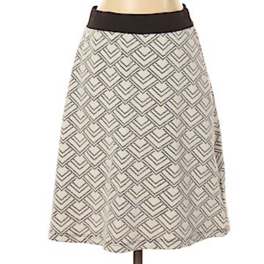 Gilli A-line skirt